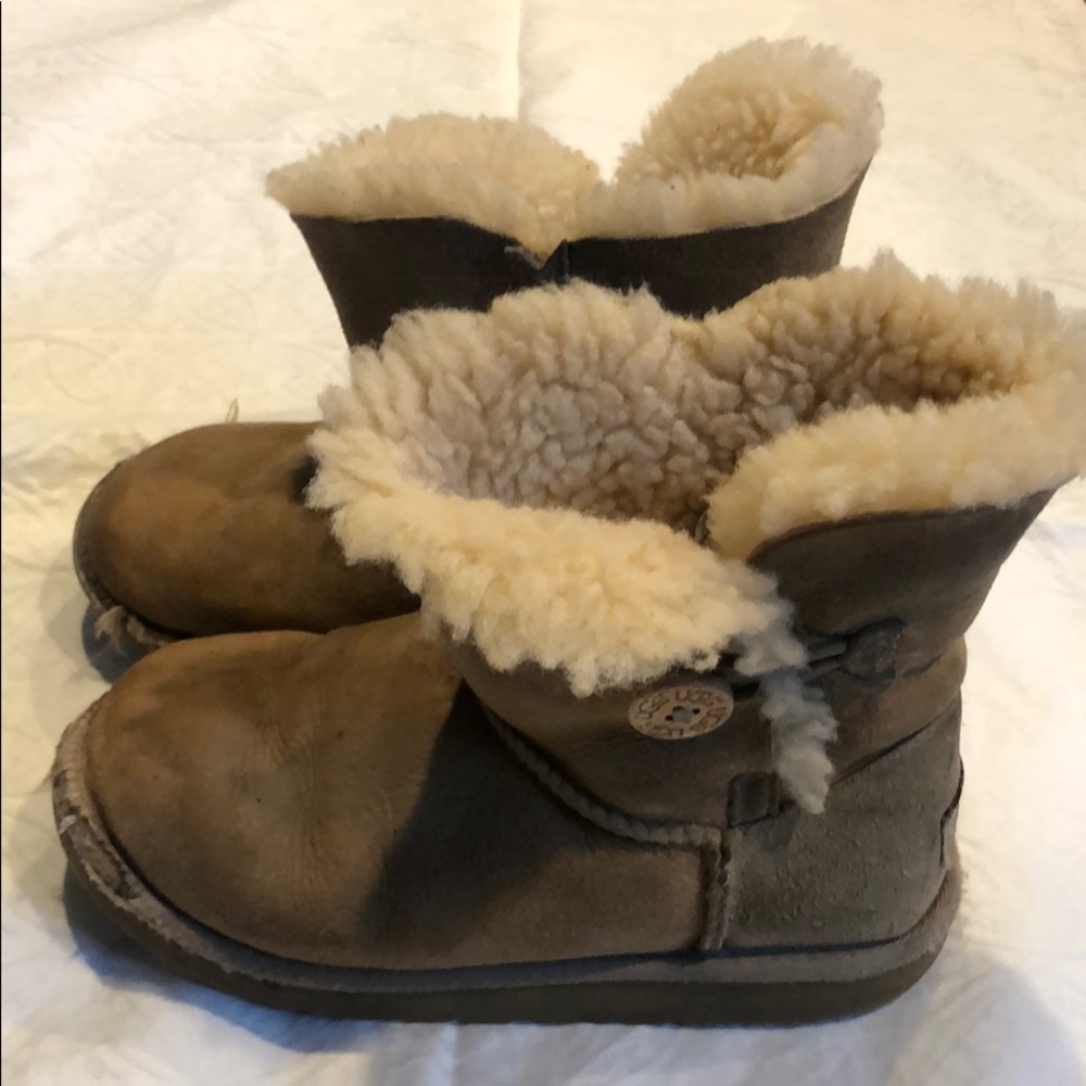 UGG boots, very used.
